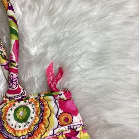 Vera Bradley Pleated Shoulder Bag – Clementine Pattern – Like New - Picture 7 of 8